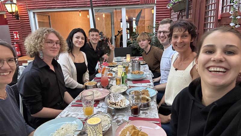 LF E Besuch beim Inder 2025