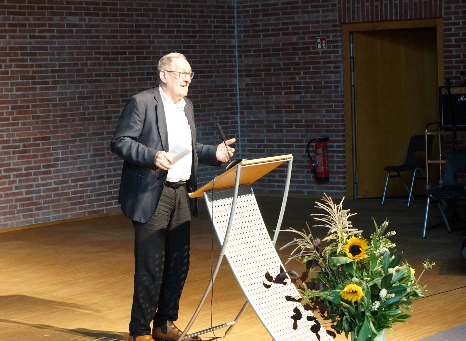 DSC03672-hd.jpg
